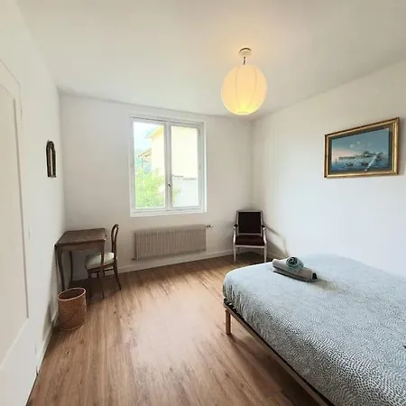 La Maison Des Noyers #parking#calme#terrasse Апартаменты *