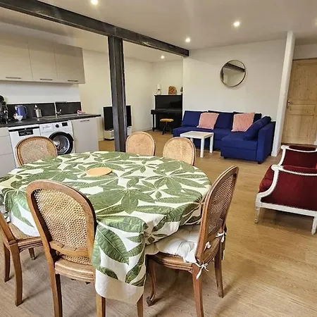 La Maison Des Noyers #parking#calme#terrasse Апартаменты