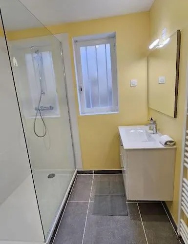 アパート La Maison Des Noyers #parking#calme#terrasse *